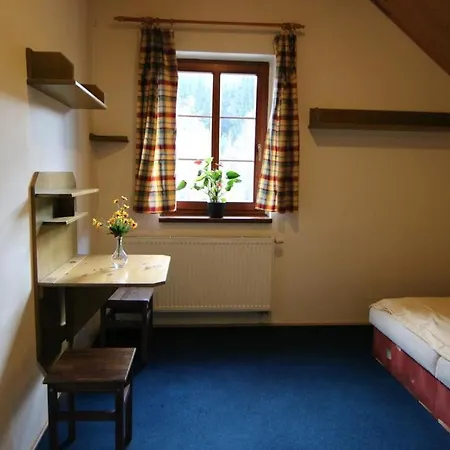 بيت ضيافة Zoom *